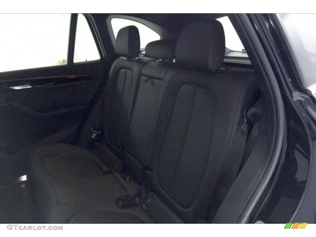 2019 X1 sDrive28i - Jet Black / Black photo #33
