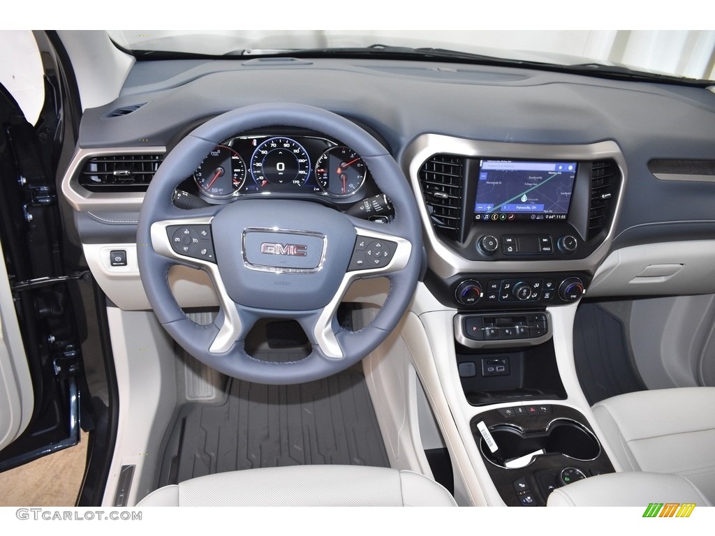 2020 GMC Acadia Denali AWD Dark Galvanized/Light Shale Steering Wheel Photo #134917033
