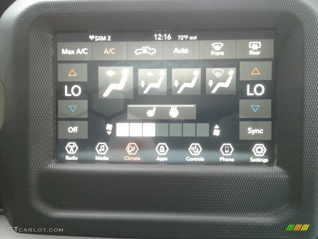 2020 Jeep Gladiator Sport 4x4 Controls Photo #134917369