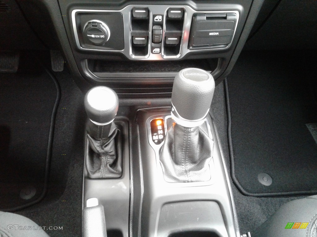 2020 Jeep Gladiator Sport 4x4 8 Speed Automatic Transmission Photo #134917450