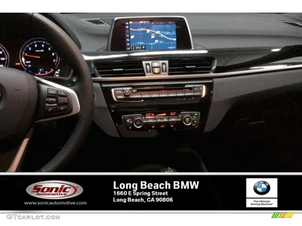 2019 X1 sDrive28i - Jet Black / Black photo #5