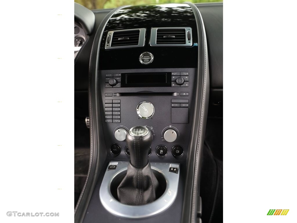 2006 Aston Martin V8 Vantage Coupe Transmission Photos