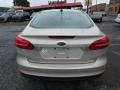 White Gold - Focus SEL Sedan Photo No. 4