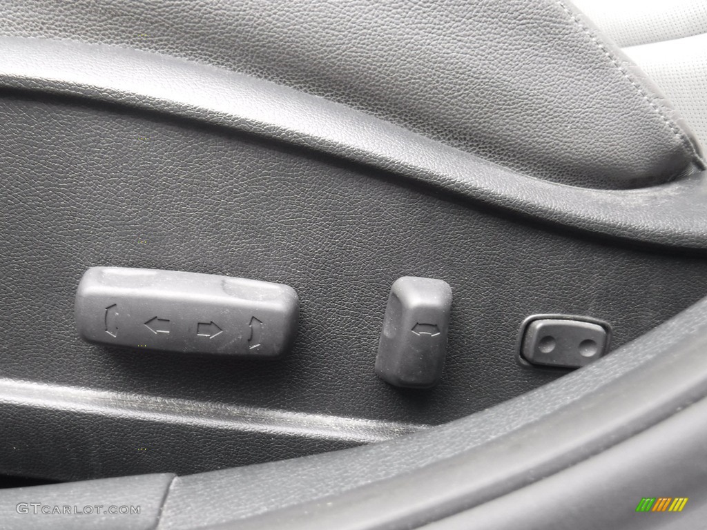 2015 Elantra Limited Sedan - Titanium Gray Metallic / Gray photo #13