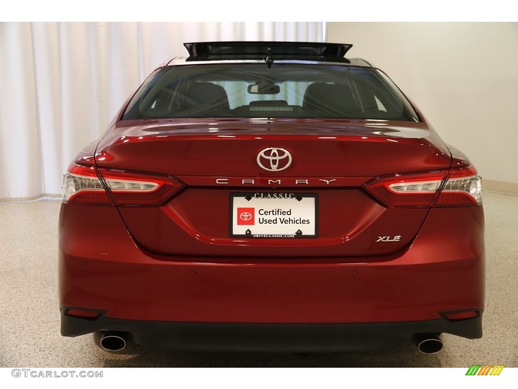 2018 Camry XLE V6 - Ruby Flare Pearl / Black photo #20