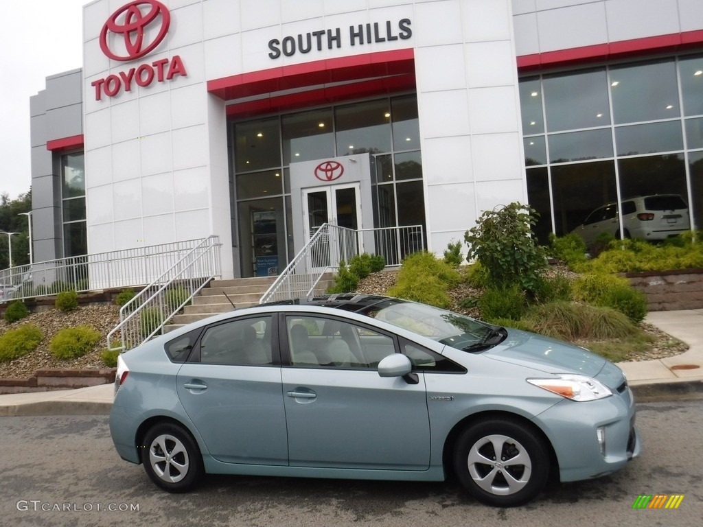 2015 Prius Four Hybrid - Sea Glass Pearl / Bisque photo #2