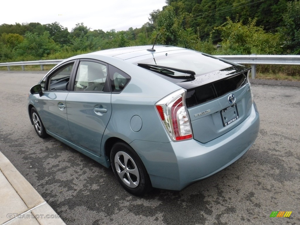 2015 Prius Four Hybrid - Sea Glass Pearl / Bisque photo #7