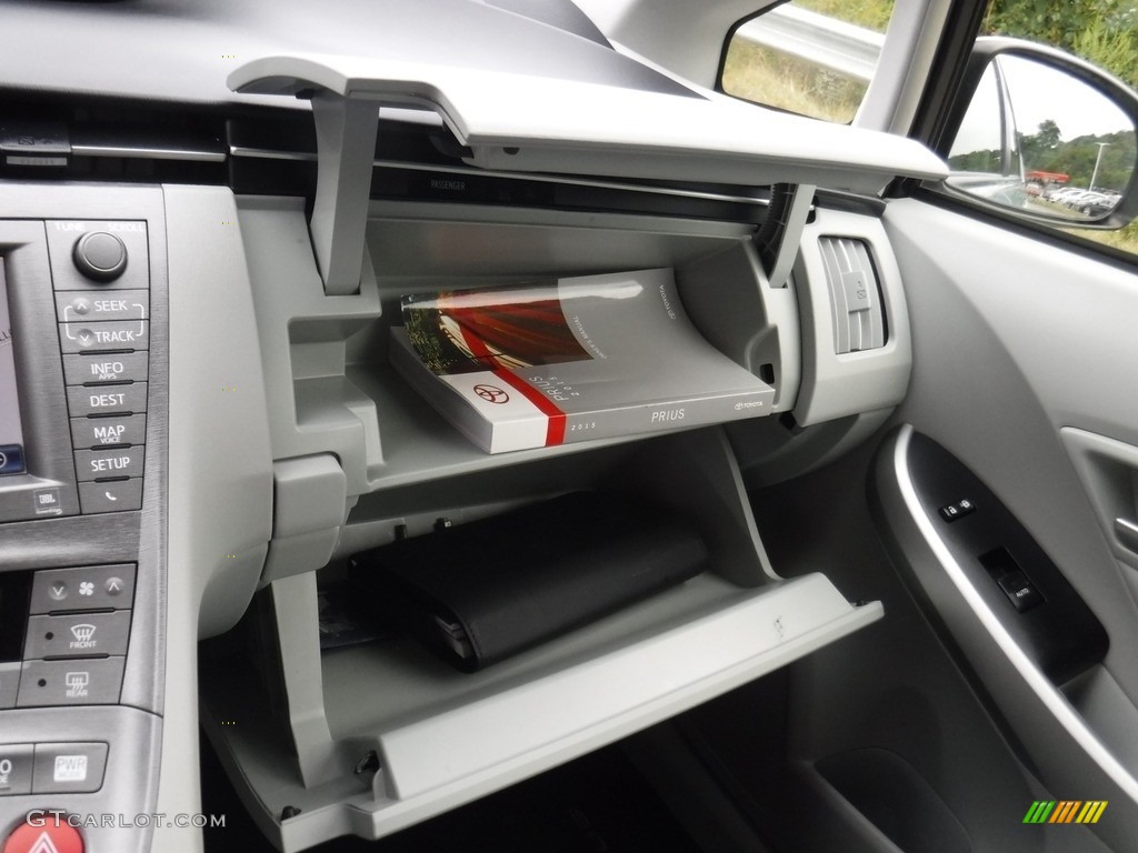 2015 Prius Four Hybrid - Sea Glass Pearl / Bisque photo #25
