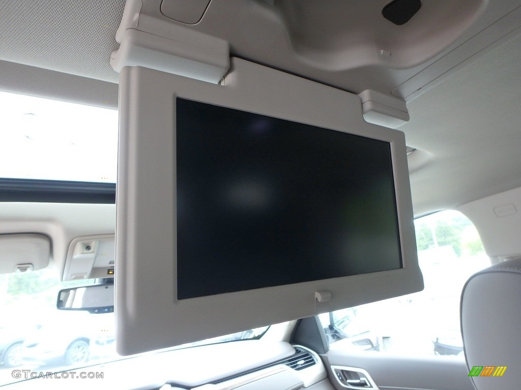 2020 GMC Yukon Denali 4WD Entertainment System Photo #134926114