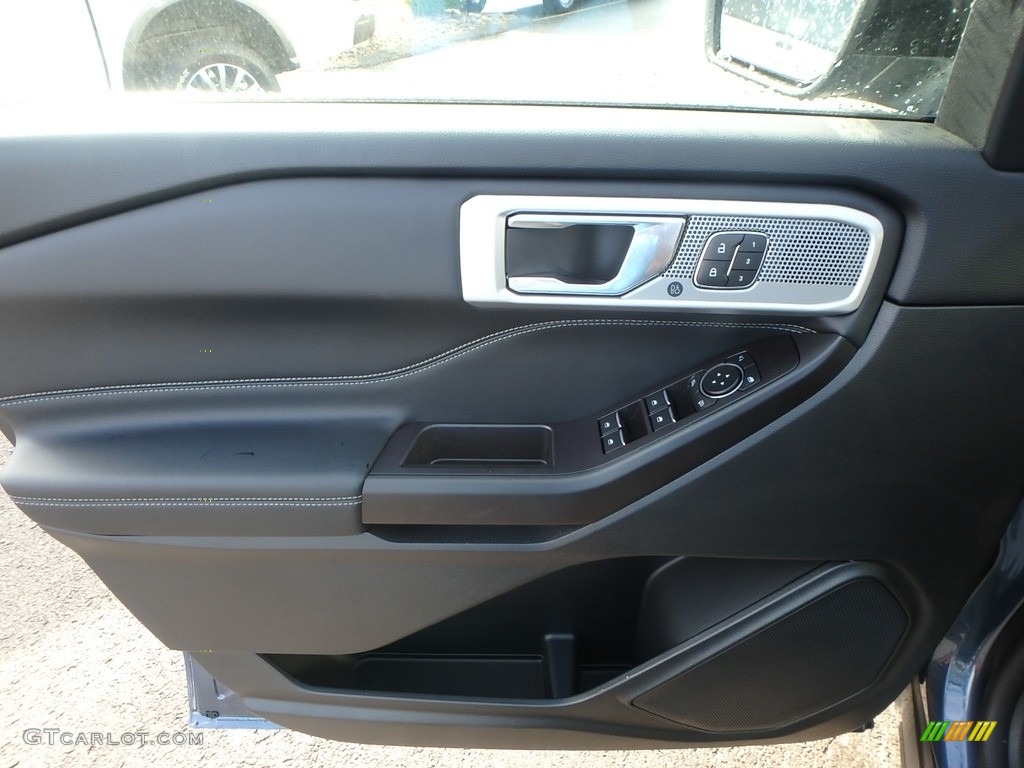 2020 Ford Explorer Limited 4WD Door Panel Photos
