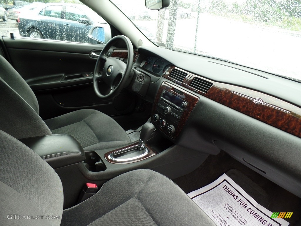 2013 Impala LS - Silver Ice Metallic / Ebony photo #24