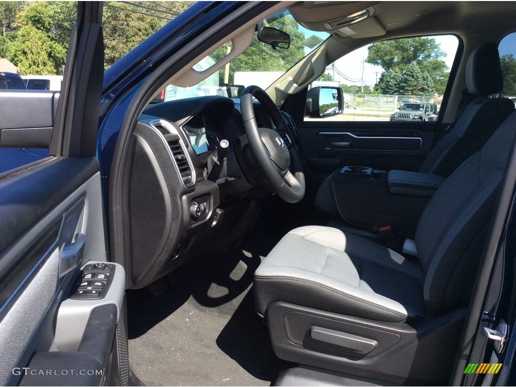 2019 1500 Big Horn Quad Cab 4x4 - Patriot Blue Pearl / Black/Diesel Gray photo #11