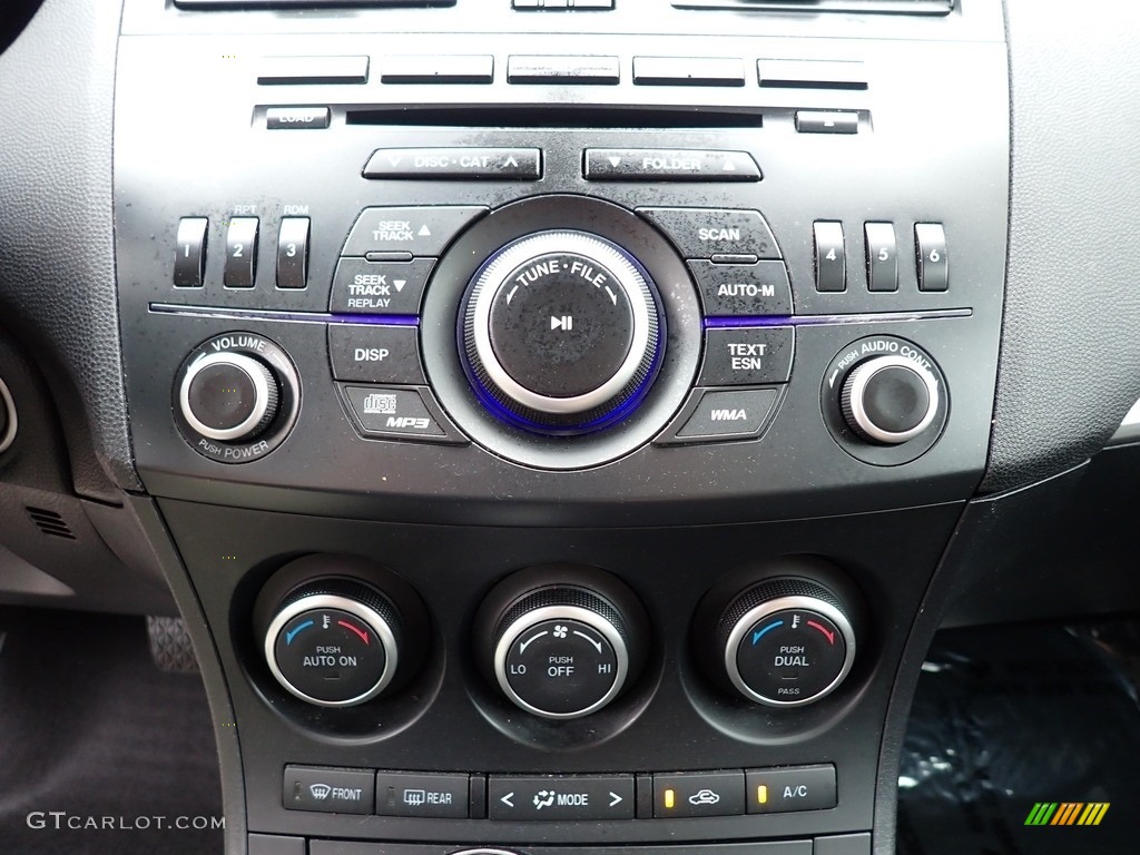 2013 MAZDA3 i Touring 4 Door - Dolphin Gray Mica / Black photo #19