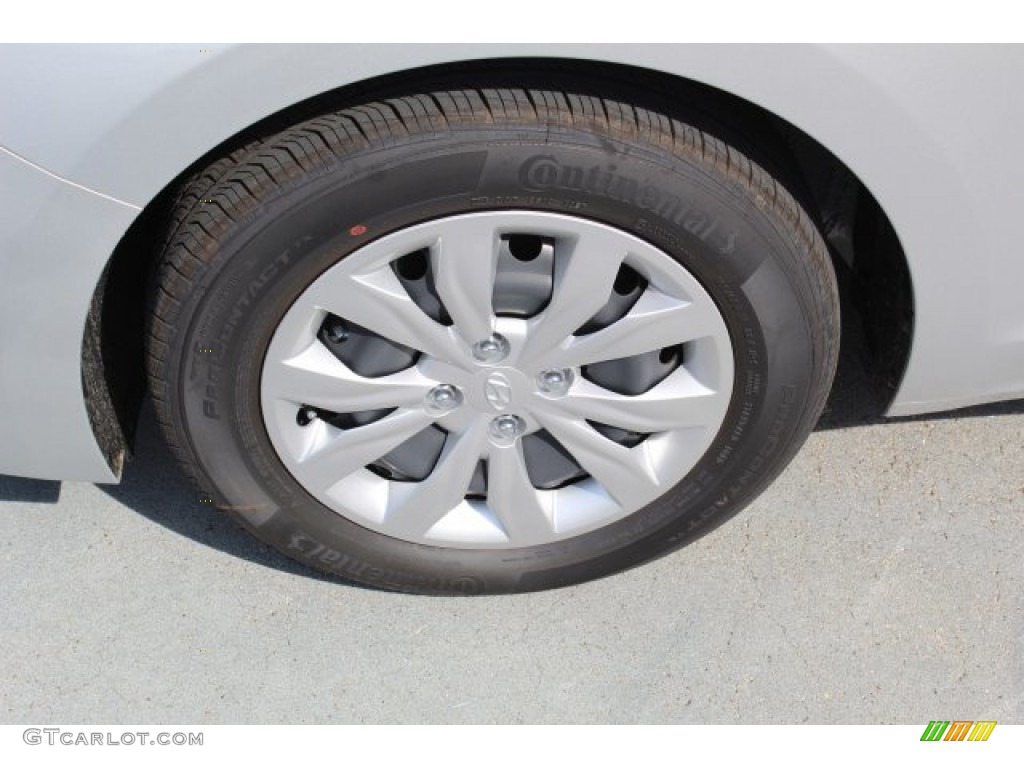 2020 Hyundai Accent SE Wheel Photo #134940496