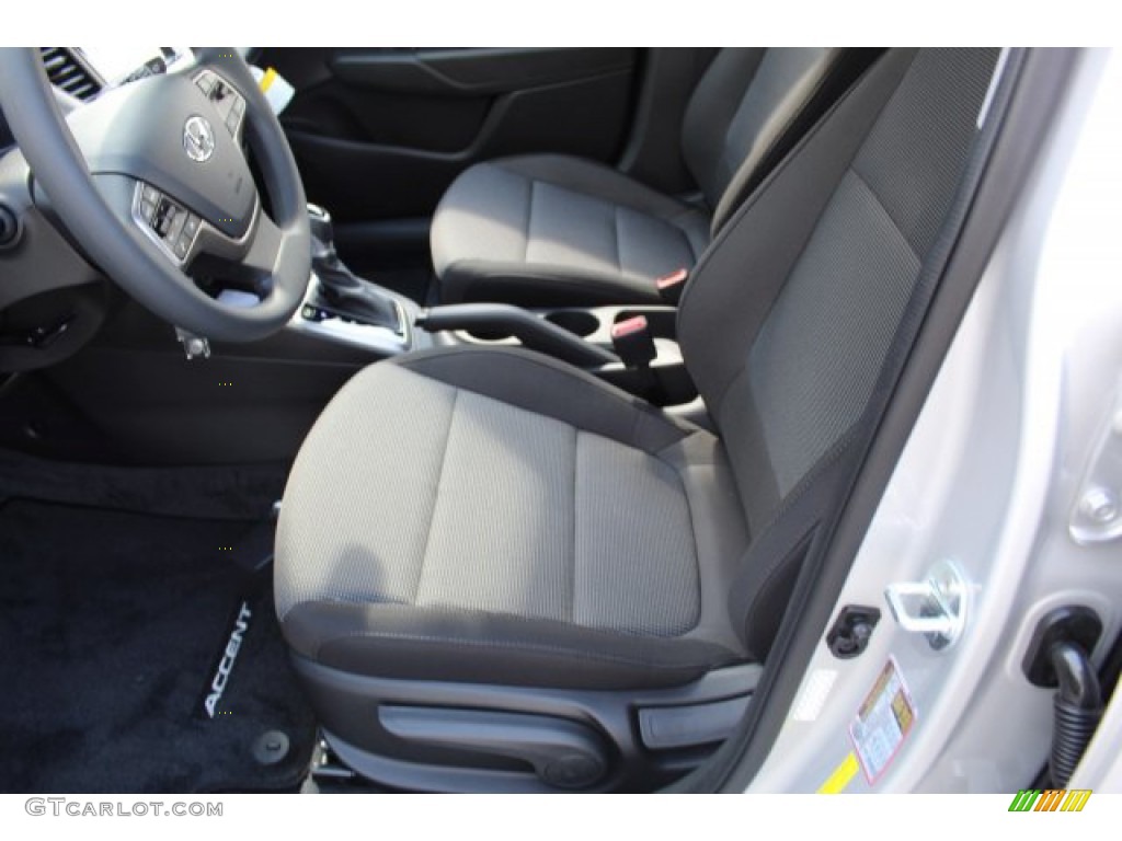 Black Interior 2020 Hyundai Accent SE Photo #134940538