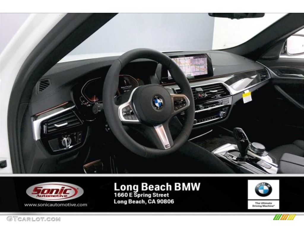 2020 5 Series M550i xDrive Sedan - Alpine White / Black photo #4