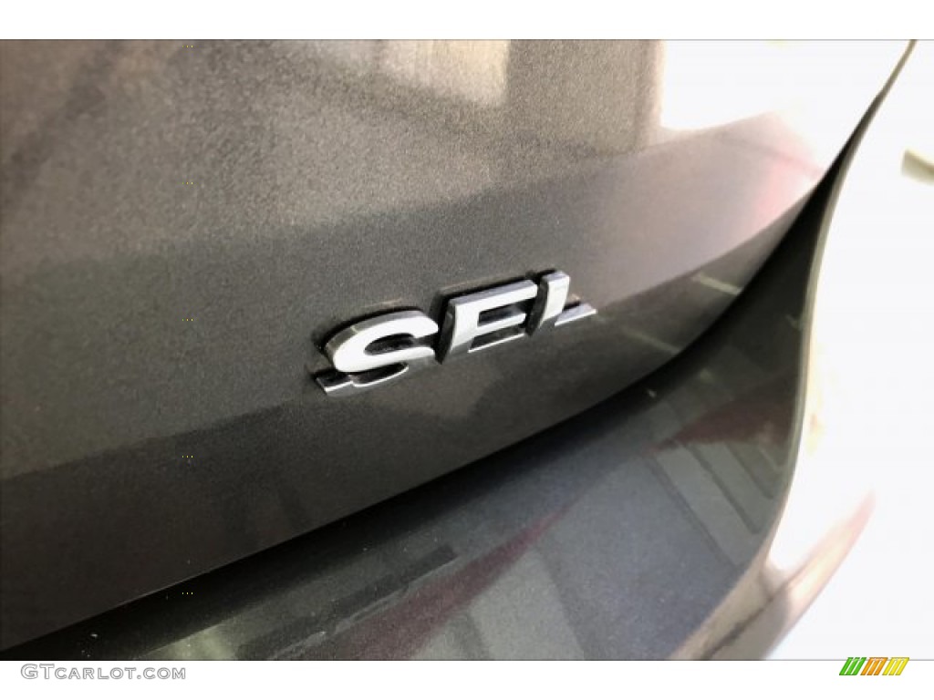 2017 Ford Focus SEL Sedan Marks and Logos Photo #134953539