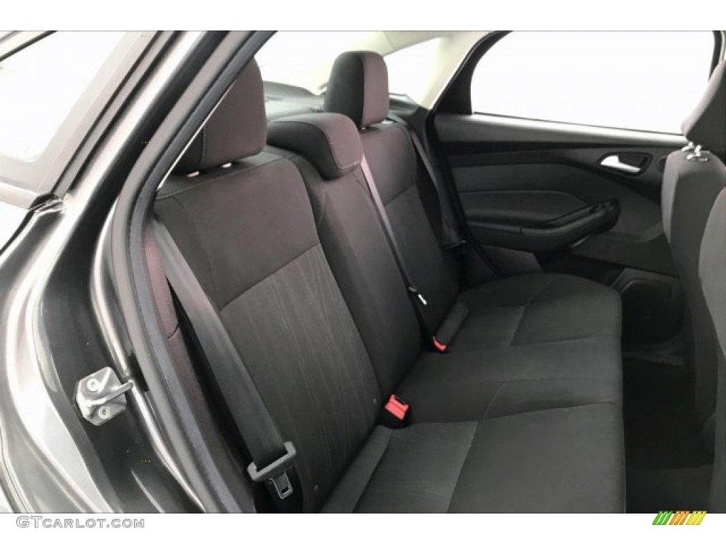Charcoal Black Interior 2017 Ford Focus SEL Sedan Photo #134953703