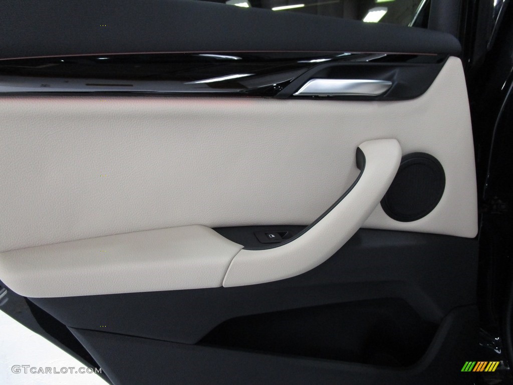 2019 X1 xDrive28i - Jet Black / Oyster/Black photo #11