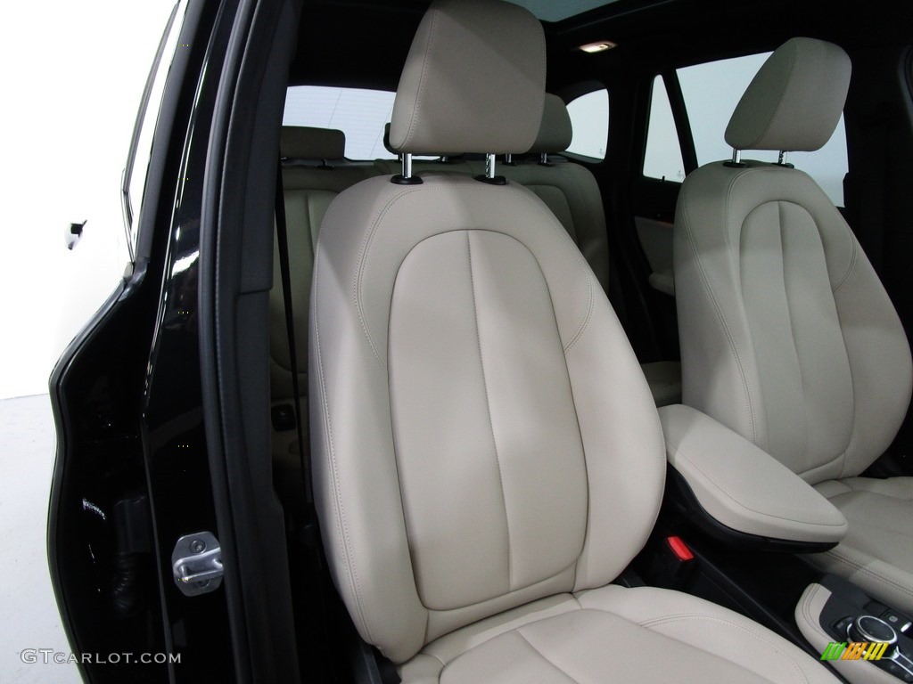 2019 X1 xDrive28i - Jet Black / Oyster/Black photo #15