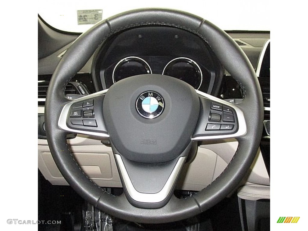 2019 X1 xDrive28i - Jet Black / Oyster/Black photo #24