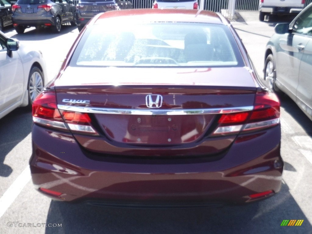 2013 Civic LX Sedan - Crimson Red Pearl / Beige photo #4
