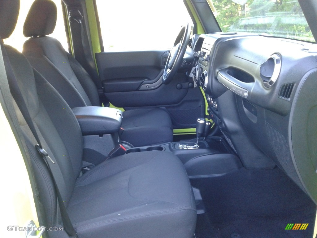 2017 Wrangler Unlimited Sport 4x4 - Hypergreen / Black photo #14