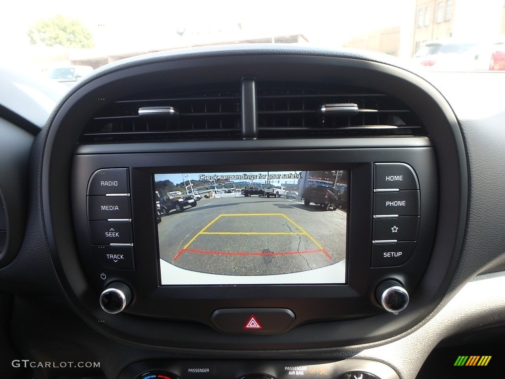 2020 Kia Soul GT-Line Controls Photo #134983625