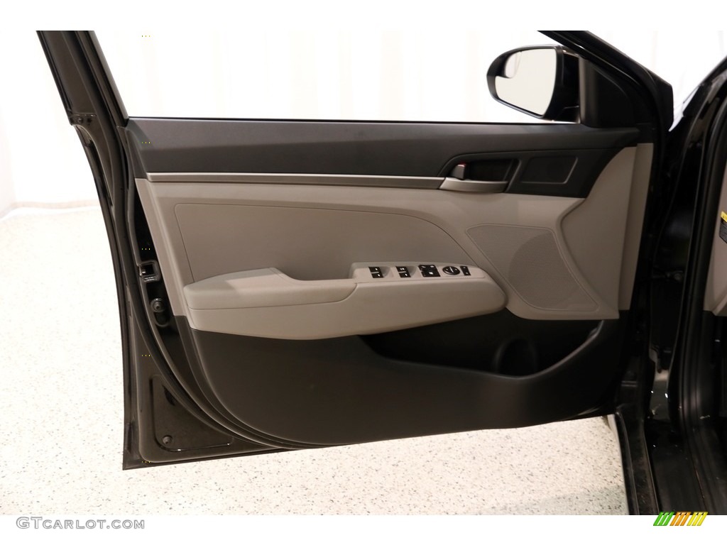 2018 Elantra SE - Phantom Black / Gray photo #4