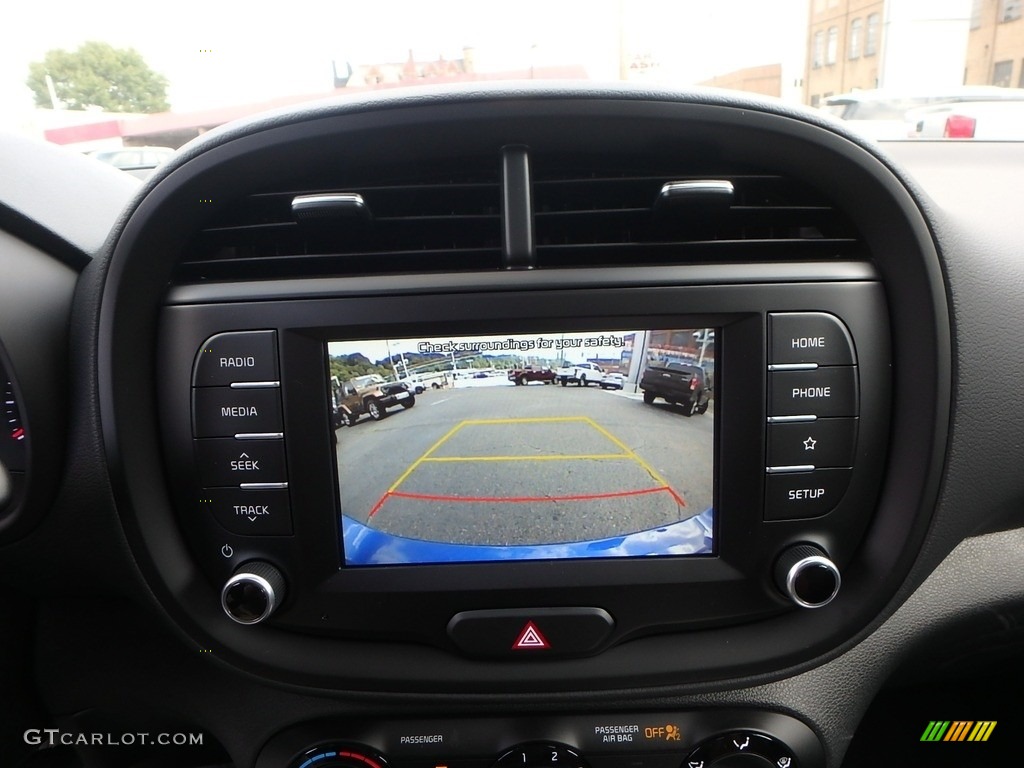 2020 Kia Soul GT-Line Controls Photo #134984357