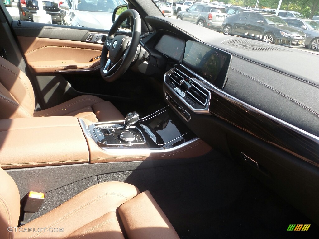 2020 BMW X5 xDrive40i Coffee Dashboard Photo #134984885