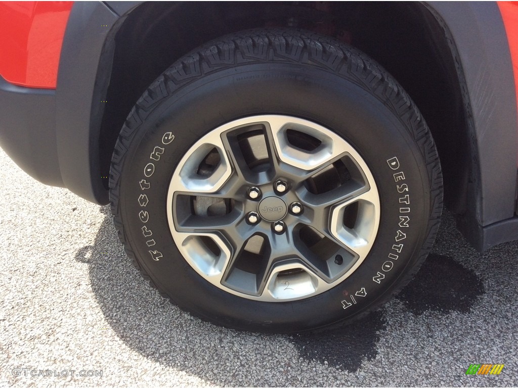 2019 Jeep Cherokee Trailhawk 4x4 Wheel Photos