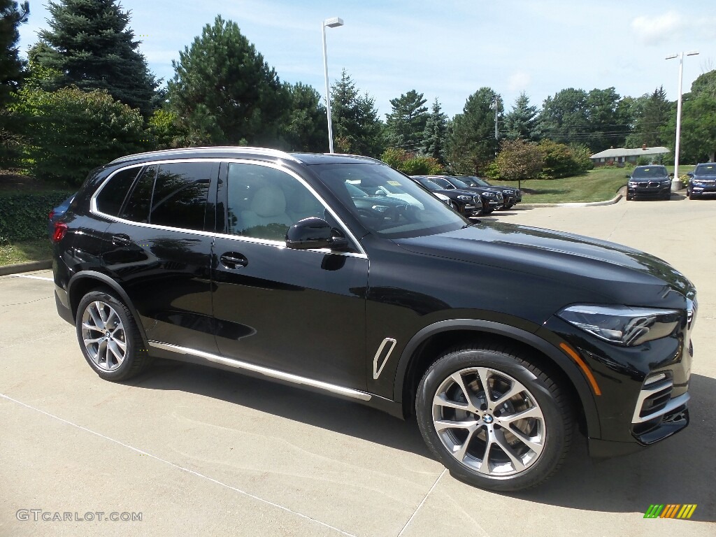 2020 X5 xDrive40i - Jet Black / Canberra Beige/Black photo #1