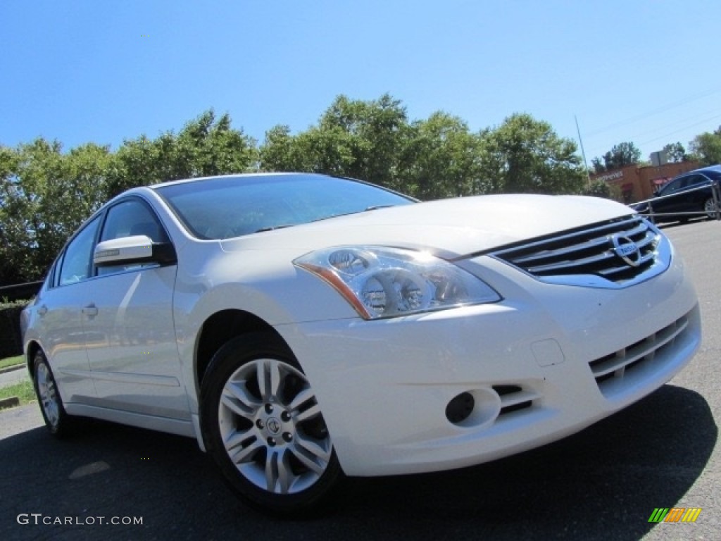 2010 Altima 2.5 S - Winter Frost White / Frost photo #2