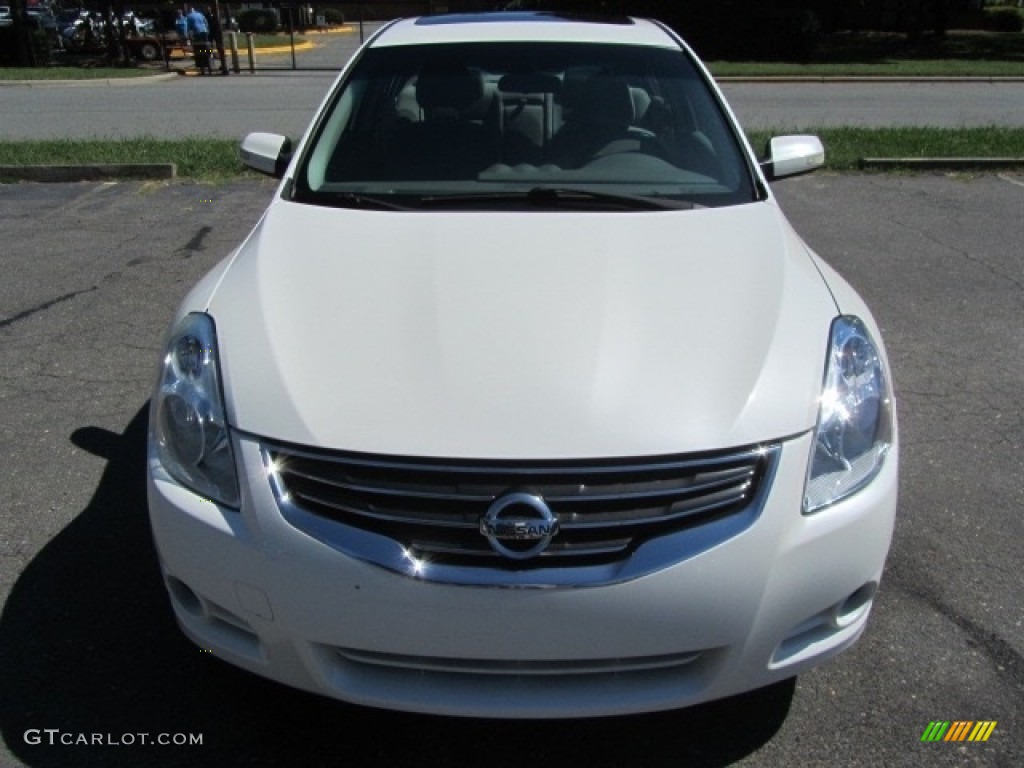 2010 Altima 2.5 S - Winter Frost White / Frost photo #5