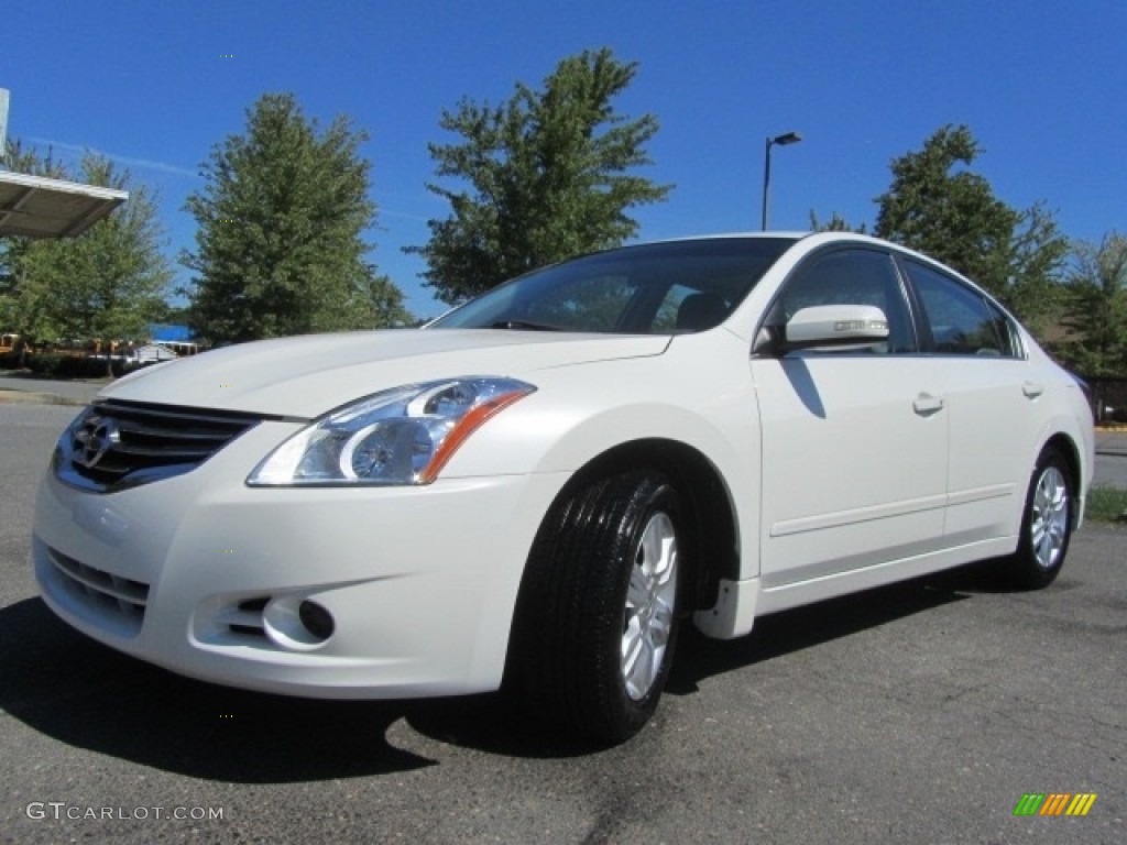 2010 Altima 2.5 S - Winter Frost White / Frost photo #6