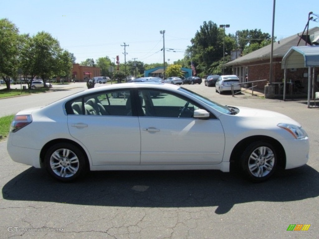 2010 Altima 2.5 S - Winter Frost White / Frost photo #11