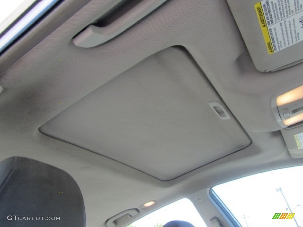 2010 Altima 2.5 S - Winter Frost White / Frost photo #23