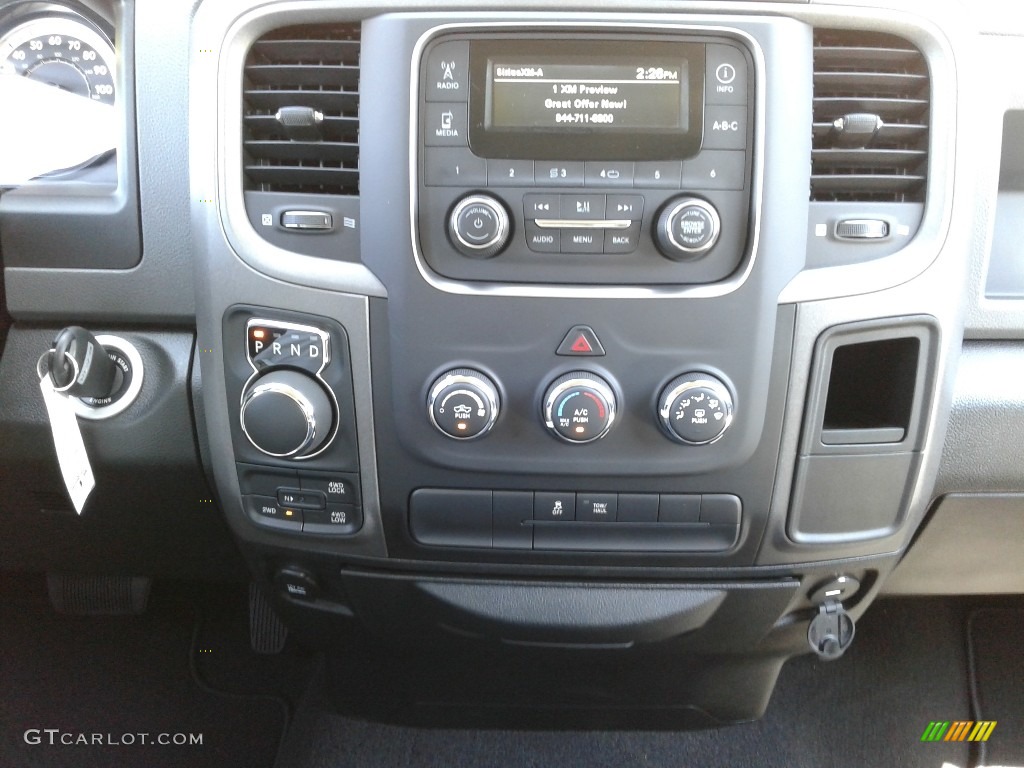 2019 1500 Classic Tradesman Quad Cab 4x4 - Bright White / Black/Diesel Gray photo #18