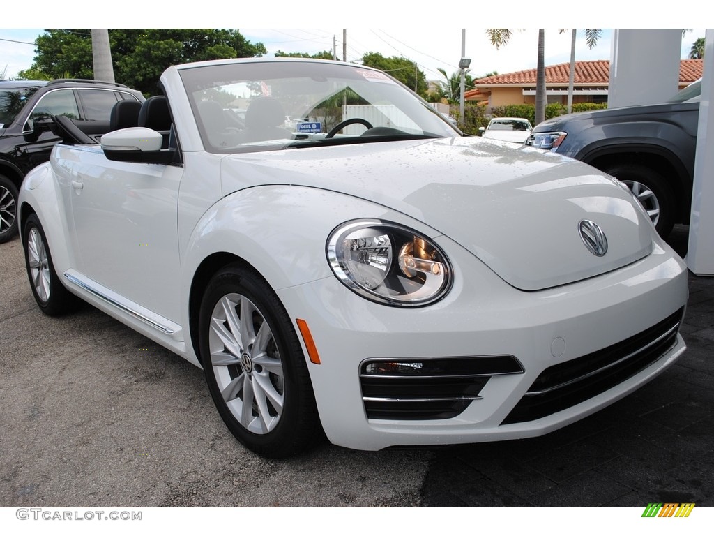 2017 Beetle 1.8T SE Convertible - Pure White / Titan Black photo #2