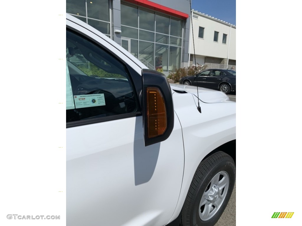 2019 Tundra SR Double Cab 4x4 - Super White / Graphite photo #32