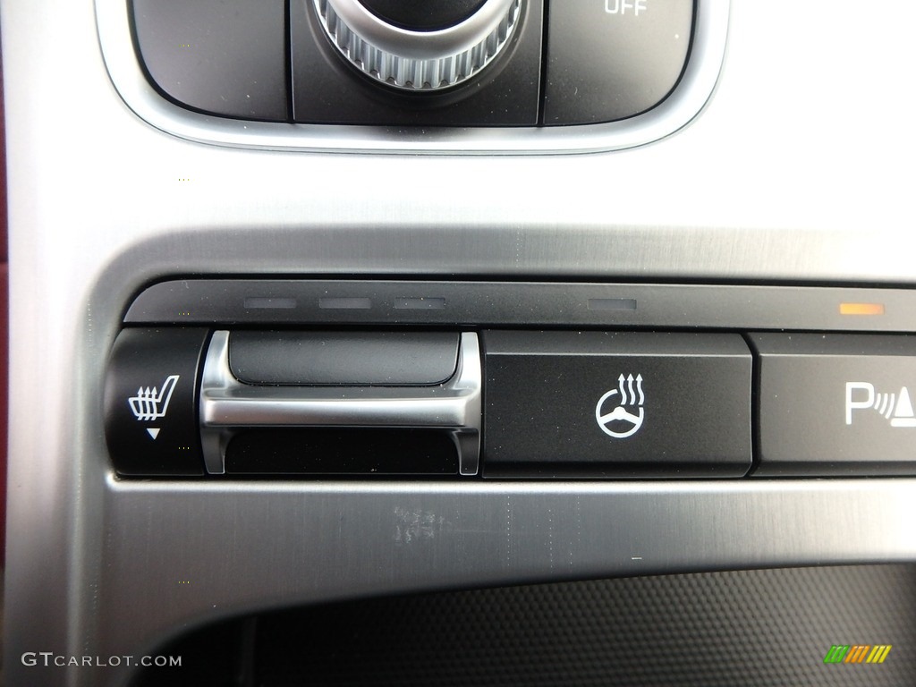 2019 Kia Stinger GT AWD Controls Photo #134995847