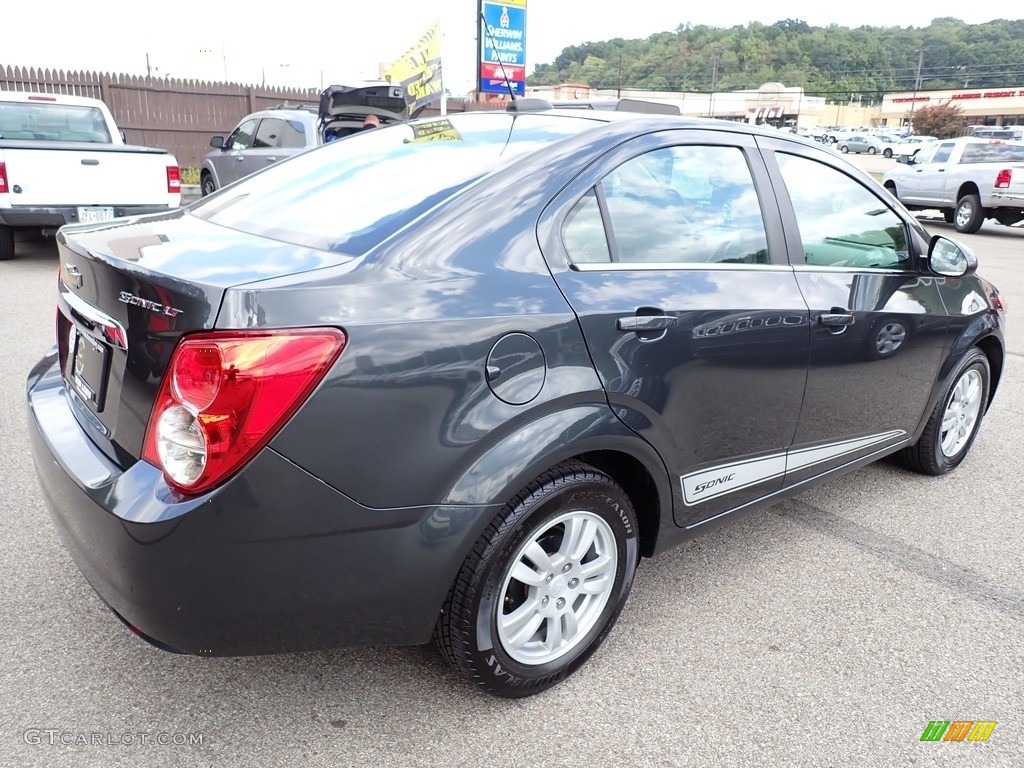 2015 Sonic LT Sedan - Ashen Gray Metallic / Jet Black/Dark Titanium photo #6