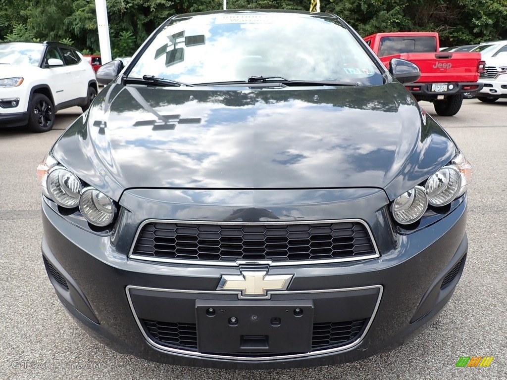 2015 Sonic LT Sedan - Ashen Gray Metallic / Jet Black/Dark Titanium photo #9