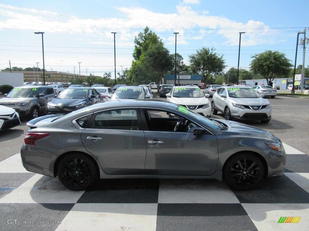 2018 Altima 2.5 SR - Gun Metallic / Charcoal photo #3