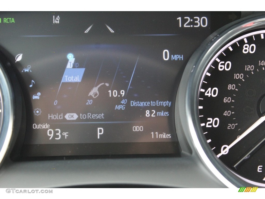 2019 Camry XLE - Celestial Silver Metallic / Ash photo #15