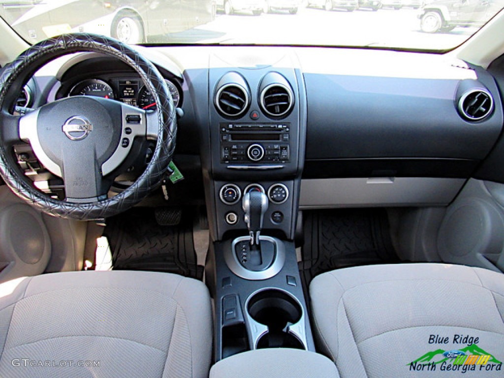 2013 Rogue S - Platinum Graphite / Gray photo #16