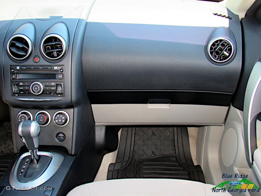 2013 Rogue S - Platinum Graphite / Gray photo #17