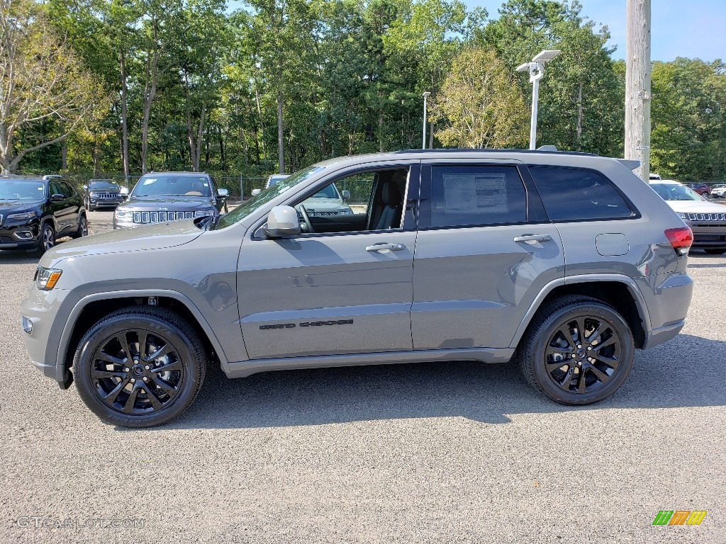2020 Grand Cherokee Altitude 4x4 - Sting-Gray / Black photo #3