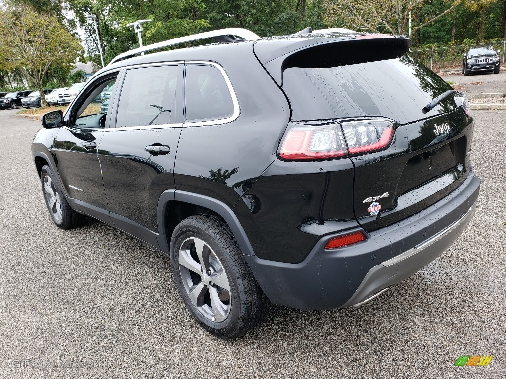 2020 Cherokee Limited 4x4 - Diamond Black Crystal Pearl / Black photo #4